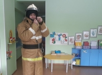 Наши добрые друзья &ndash; пожарные!