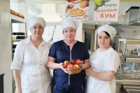 Яблочный сезон для детей и взрослых